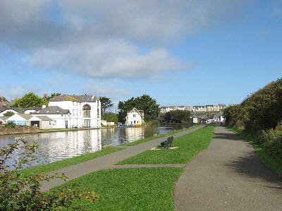 cycleway at Bude Canal